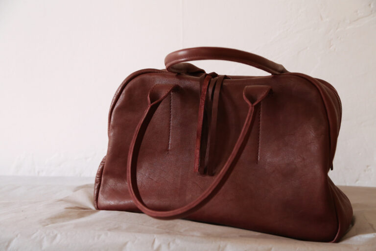 fall winter 2020-21 leather bags