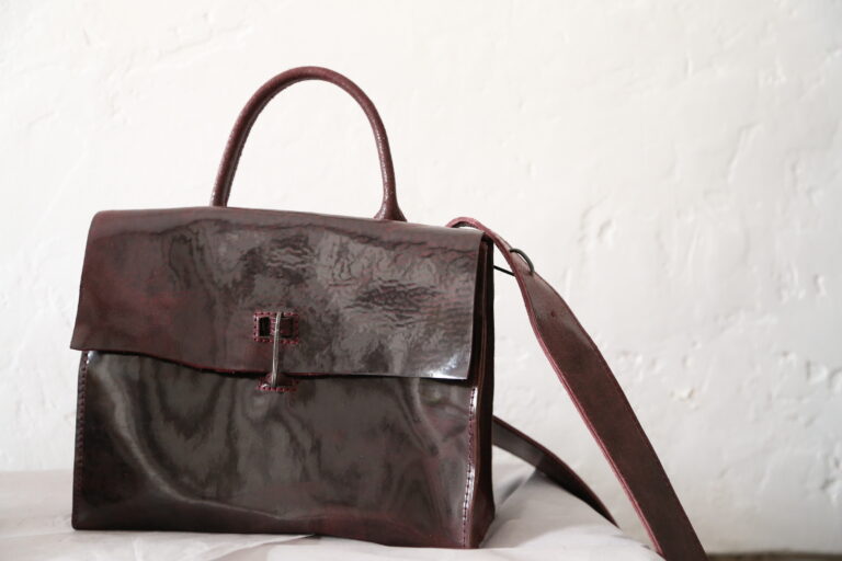 fall winter 2020-21 leather bags