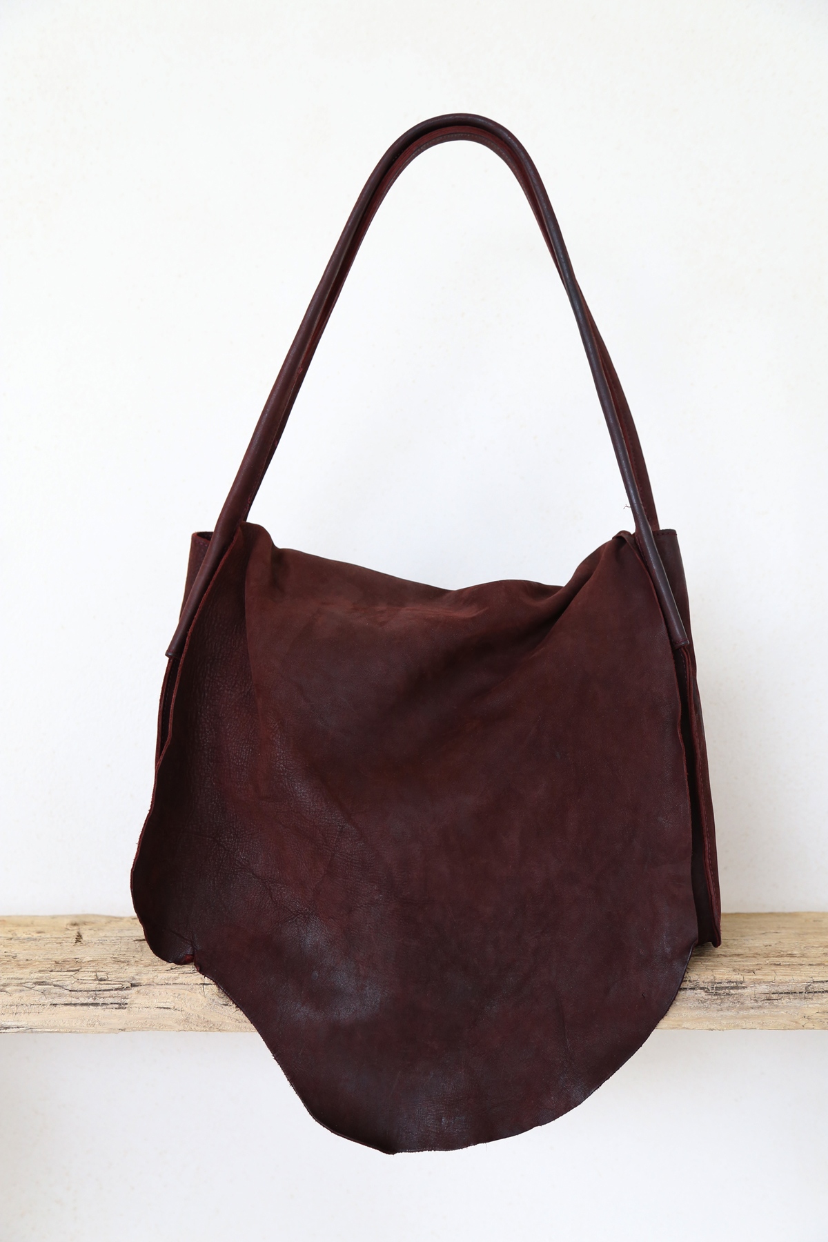 Raw Flap Tote Culatta Blood - Aged - Tagliovivo | Artisanal Raw Flap Tote Culatta Blood - Aged - Tagliovivo | Artisanal