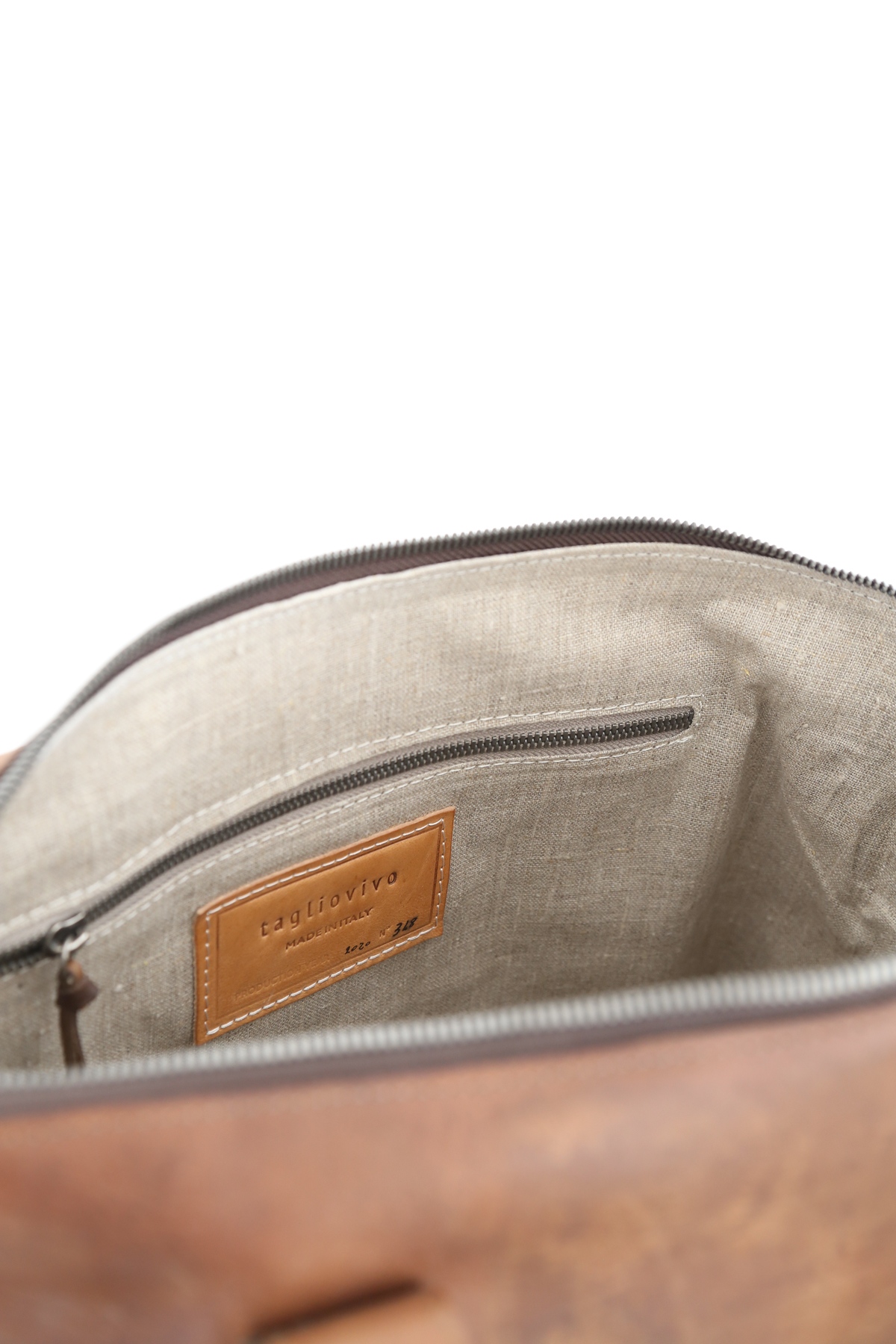 新品 tagliovivo Bauletto L guidi leather Bauletto L Culatta Hand-Dyed Walnut - Tagliovivo | Artisanal