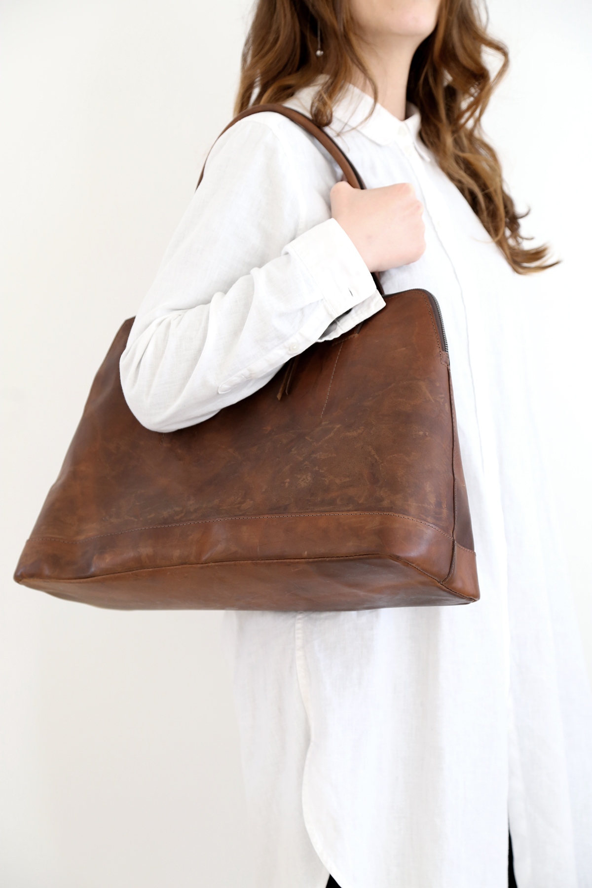 Bauletto L Culatta Hand-Dyed Walnut - Tagliovivo | Artisanal