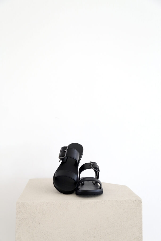 Buckle Sandals Black Leather