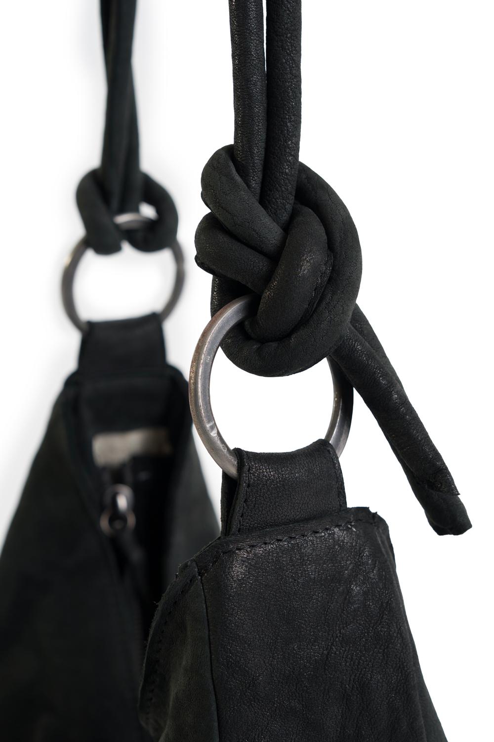 Soft Shoulder Lamb Black