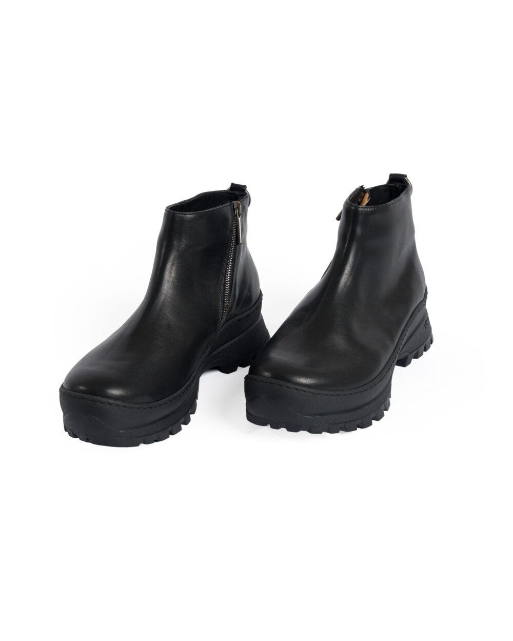 Zipped Boots Horse Leather Black